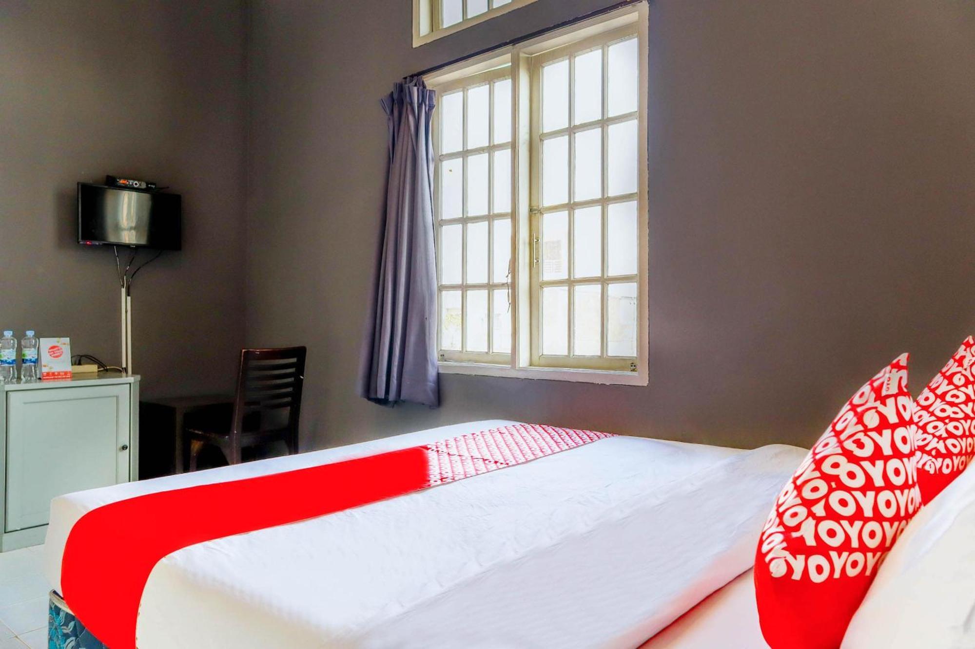 Oyo 1111 Pasar Baru Inn Jacarta Exterior foto