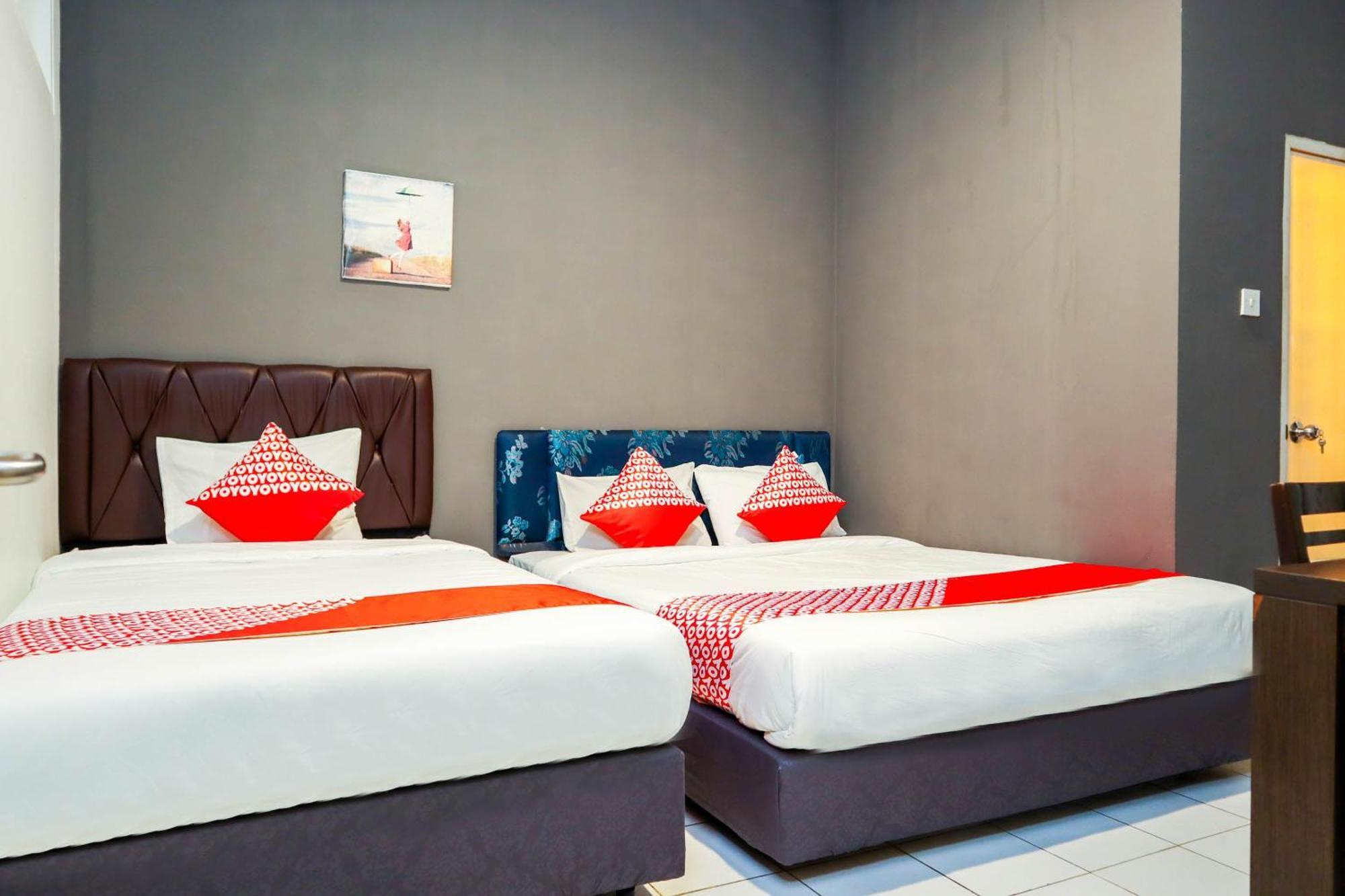 Oyo 1111 Pasar Baru Inn Jacarta Exterior foto