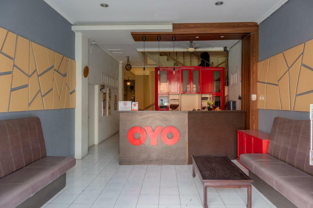 Oyo 1111 Pasar Baru Inn Jacarta Exterior foto